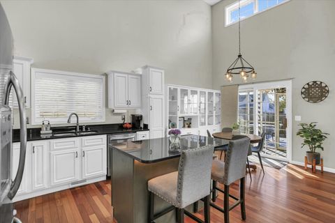 Tiny photo for 1315 West Ridge Lane, Champaign, IL 61822 (MLS # 12498509)