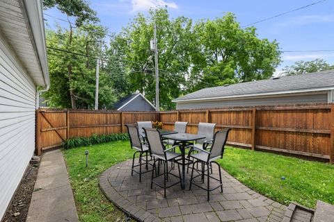 Tiny photo for 1920 Walling Court, Davenport, IA 52803 (MLS # 12672960)