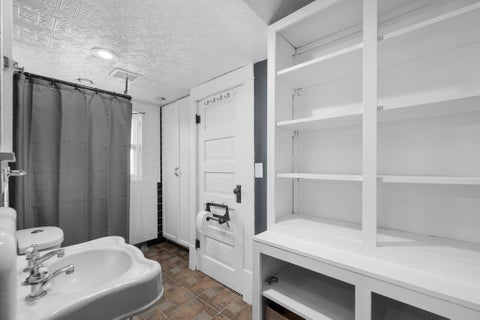 Tiny photo for 1920 Walling Court, Davenport, IA 52803 (MLS # 12672960)