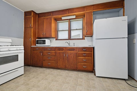 Tiny photo for 406 E Cherry Street, Chatsworth, IL 60921 (MLS # 12776759)