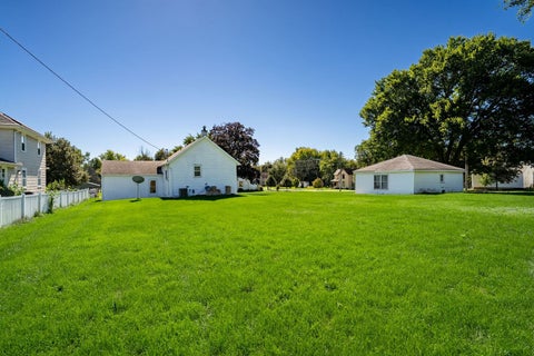 Tiny photo for 406 E Cherry Street, Chatsworth, IL 60921 (MLS # 12776759)