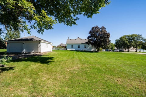 Tiny photo for 406 E Cherry Street, Chatsworth, IL 60921 (MLS # 12776759)