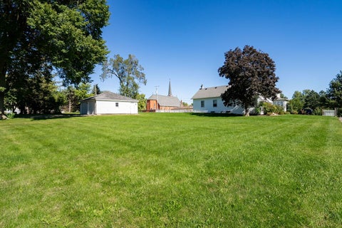 Tiny photo for 406 E Cherry Street, Chatsworth, IL 60921 (MLS # 12776759)
