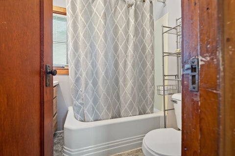 Tiny photo for 406 E Cherry Street, Chatsworth, IL 60921 (MLS # 12776759)