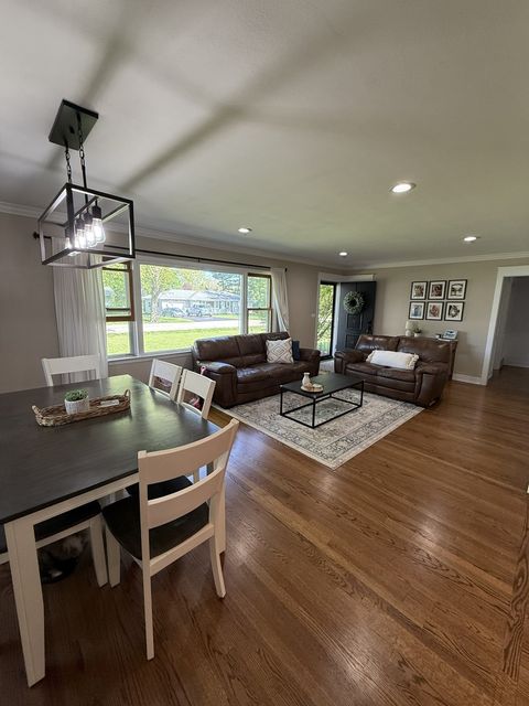 Tiny photo for 326 Maple Lane, Geneva, IL 60134 (MLS # 12632798)