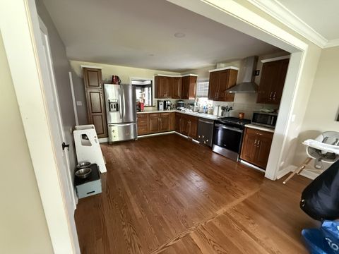 Tiny photo for 326 Maple Lane, Geneva, IL 60134 (MLS # 12632798)