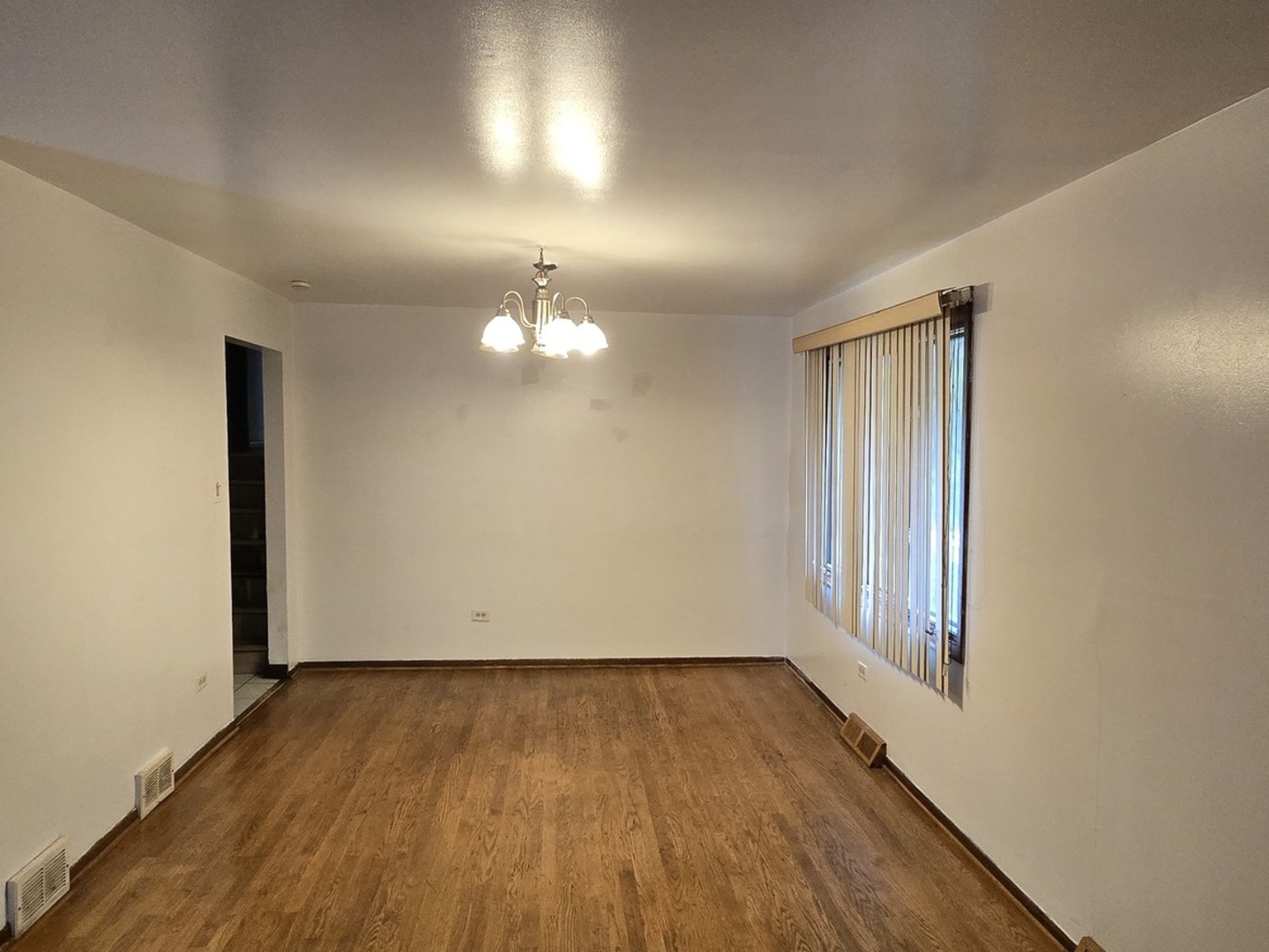 Harvey, Illinois 60426, United States, 3 Bedrooms Bedrooms, ,2 BathroomsBathrooms,Residential,Active,253090