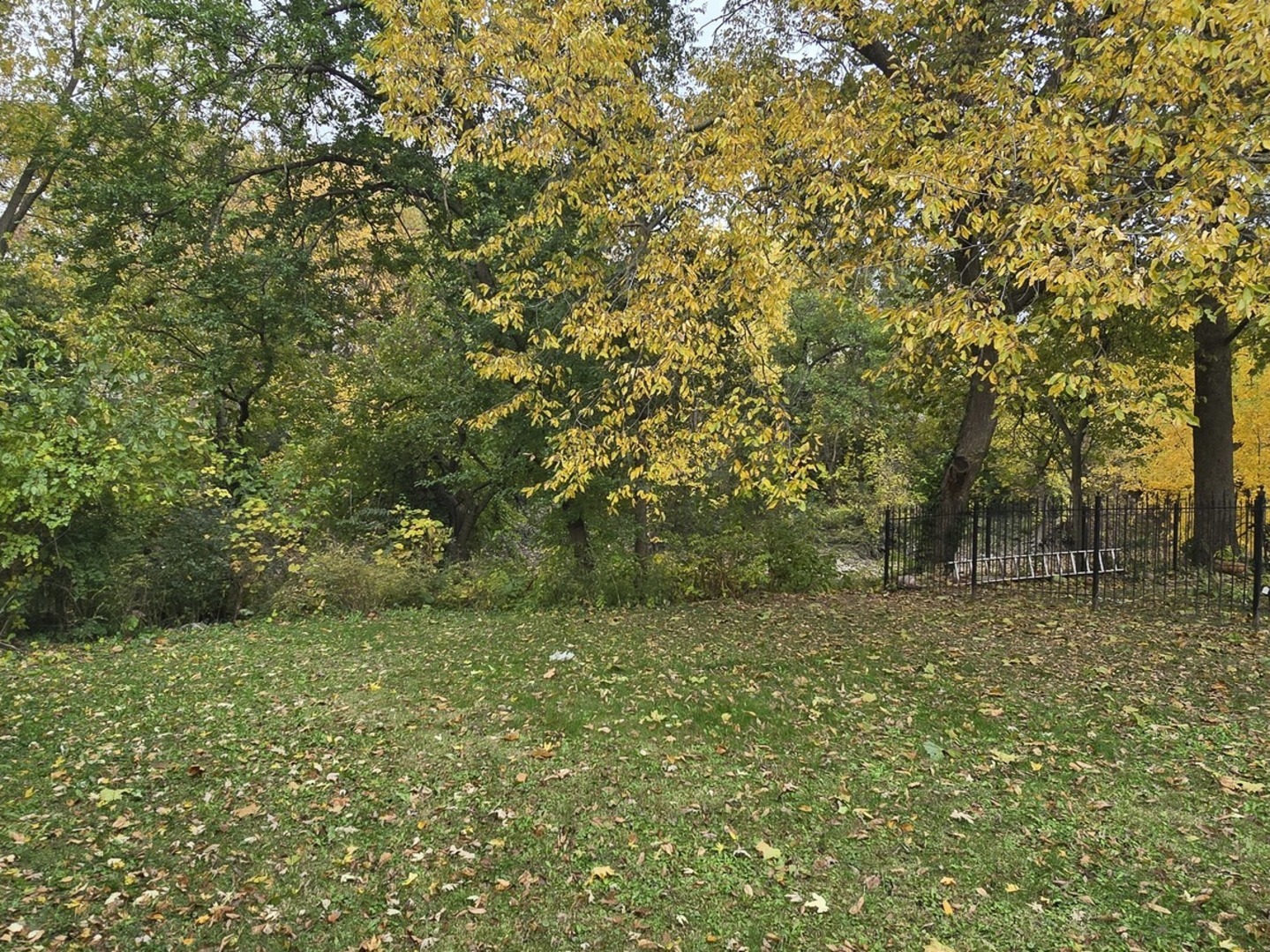 Harvey, Illinois 60426, United States, 3 Bedrooms Bedrooms, ,2 BathroomsBathrooms,Residential,Active,253090