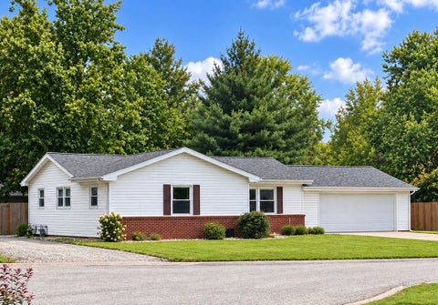 Tiny photo for 139 Fielder Drive, Salem, IL 62881 (MLS # 12759092)