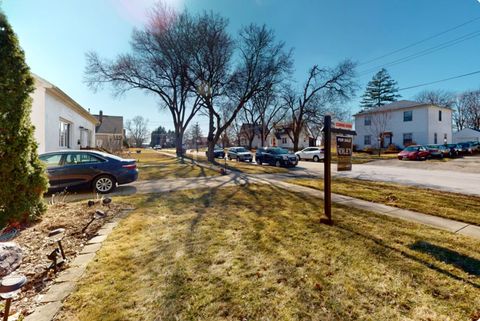 Tiny photo for 423 S Main Street S, Montgomery, IL 60538 (MLS # 12599807)