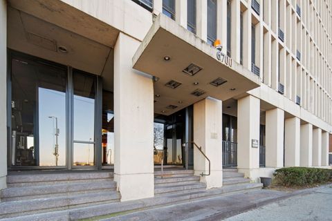 Tiny photo for 6700 S South Shore Drive #10J, Chicago, IL 60649 (MLS # 12672390)
