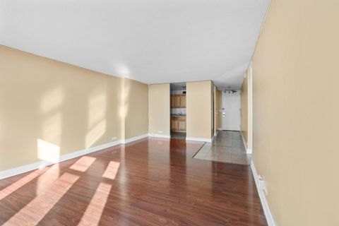 Tiny photo for 6700 S South Shore Drive #10J, Chicago, IL 60649 (MLS # 12672390)