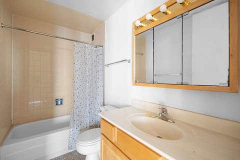 Tiny photo for 6700 S South Shore Drive #10J, Chicago, IL 60649 (MLS # 12672390)