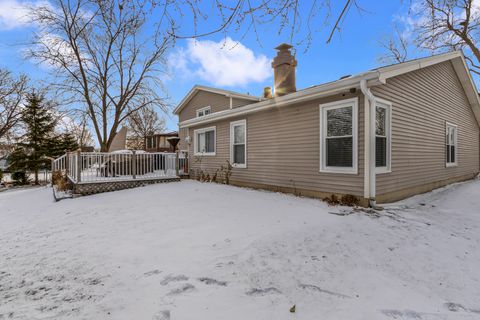Tiny photo for 315 Norton Lane, Bloomingdale, IL 60108 (MLS # 12550384)