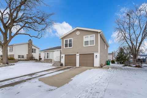 Photo of 315 Norton Lane, Bloomingdale, IL 60108 (MLS # 12550384)