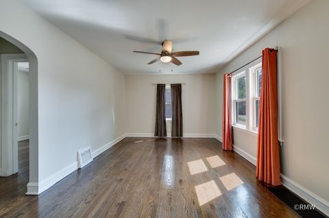 Tiny photo for 215 E Pine Avenue, Bensenville, IL 60106 (MLS # 12470539)