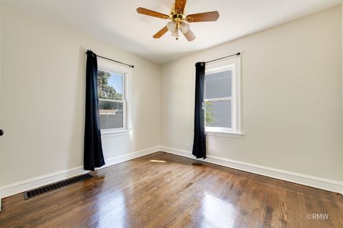 Tiny photo for 215 E Pine Avenue, Bensenville, IL 60106 (MLS # 12470539)