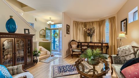 Tiny photo for 3422 S Prairie Avenue, Chicago, IL 60616 (MLS # 12434061)