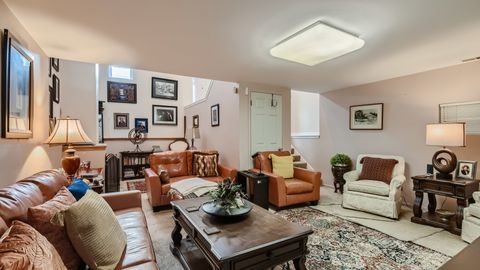 Tiny photo for 3422 S Prairie Avenue, Chicago, IL 60616 (MLS # 12434061)