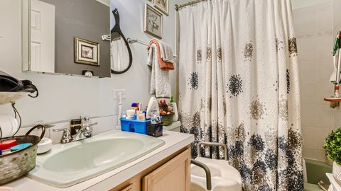 Tiny photo for 3422 S Prairie Avenue, Chicago, IL 60616 (MLS # 12434061)