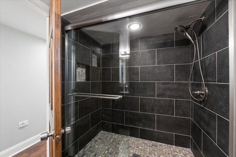 Tiny photo for 811 Clarence Avenue, Oak Park, IL 60304 (MLS # 12619531)