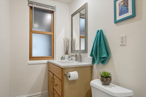 Tiny photo for 811 Clarence Avenue, Oak Park, IL 60304 (MLS # 12619531)