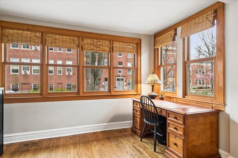 Tiny photo for 811 Clarence Avenue, Oak Park, IL 60304 (MLS # 12619531)