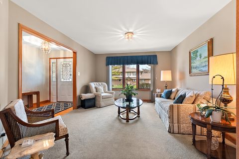 Tiny photo for 14342 Oakley Avenue, Orland Park, IL 60462 (MLS # 12604120)