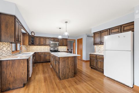 Tiny photo for 14342 Oakley Avenue, Orland Park, IL 60462 (MLS # 12604120)