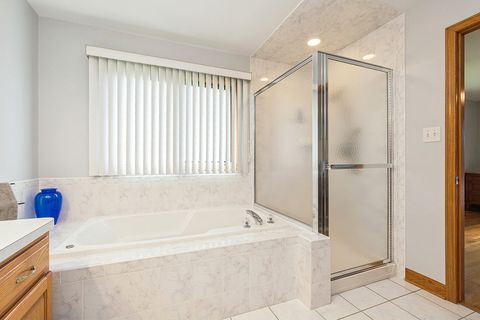 Tiny photo for 14342 Oakley Avenue, Orland Park, IL 60462 (MLS # 12604120)