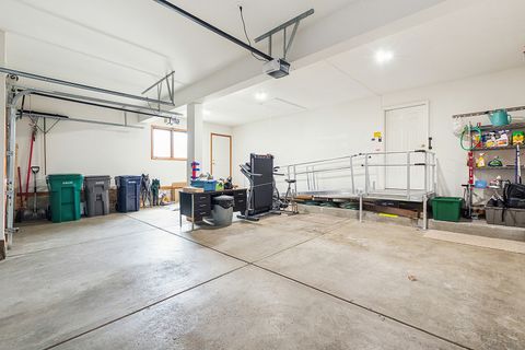 Tiny photo for 14342 Oakley Avenue, Orland Park, IL 60462 (MLS # 12604120)