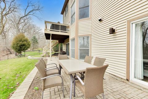 Tiny photo for 207 Lions Court, Lake Zurich, IL 60047 (MLS # 12599298)