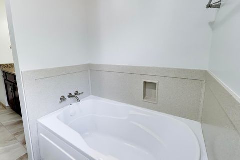 Tiny photo for 207 Lions Court, Lake Zurich, IL 60047 (MLS # 12599298)