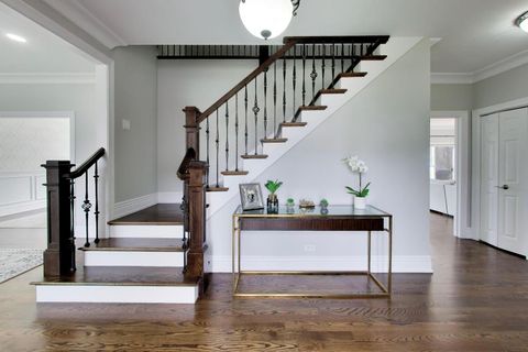 Tiny photo for 207 Lions Court, Lake Zurich, IL 60047 (MLS # 12599298)