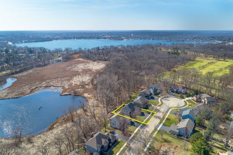 Tiny photo for 207 Lions Court, Lake Zurich, IL 60047 (MLS # 12599298)