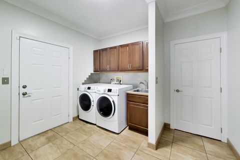 Tiny photo for 207 Lions Court, Lake Zurich, IL 60047 (MLS # 12599298)