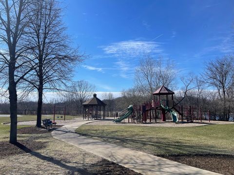 Tiny photo for 207 Lions Court, Lake Zurich, IL 60047 (MLS # 12599298)