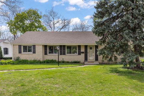 Tiny photo for 5818 Ridgewood Drive, Western Springs, IL 60558 (MLS # 12621719)