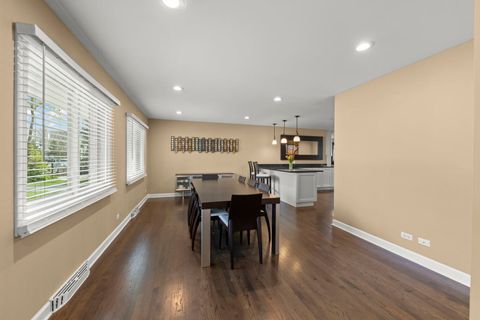 Tiny photo for 5818 Ridgewood Drive, Western Springs, IL 60558 (MLS # 12621719)