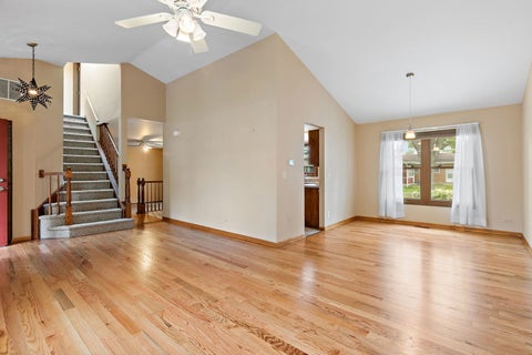 Tiny photo for 422 Old Country Way, Wauconda, IL 60084 (MLS # 12664085)