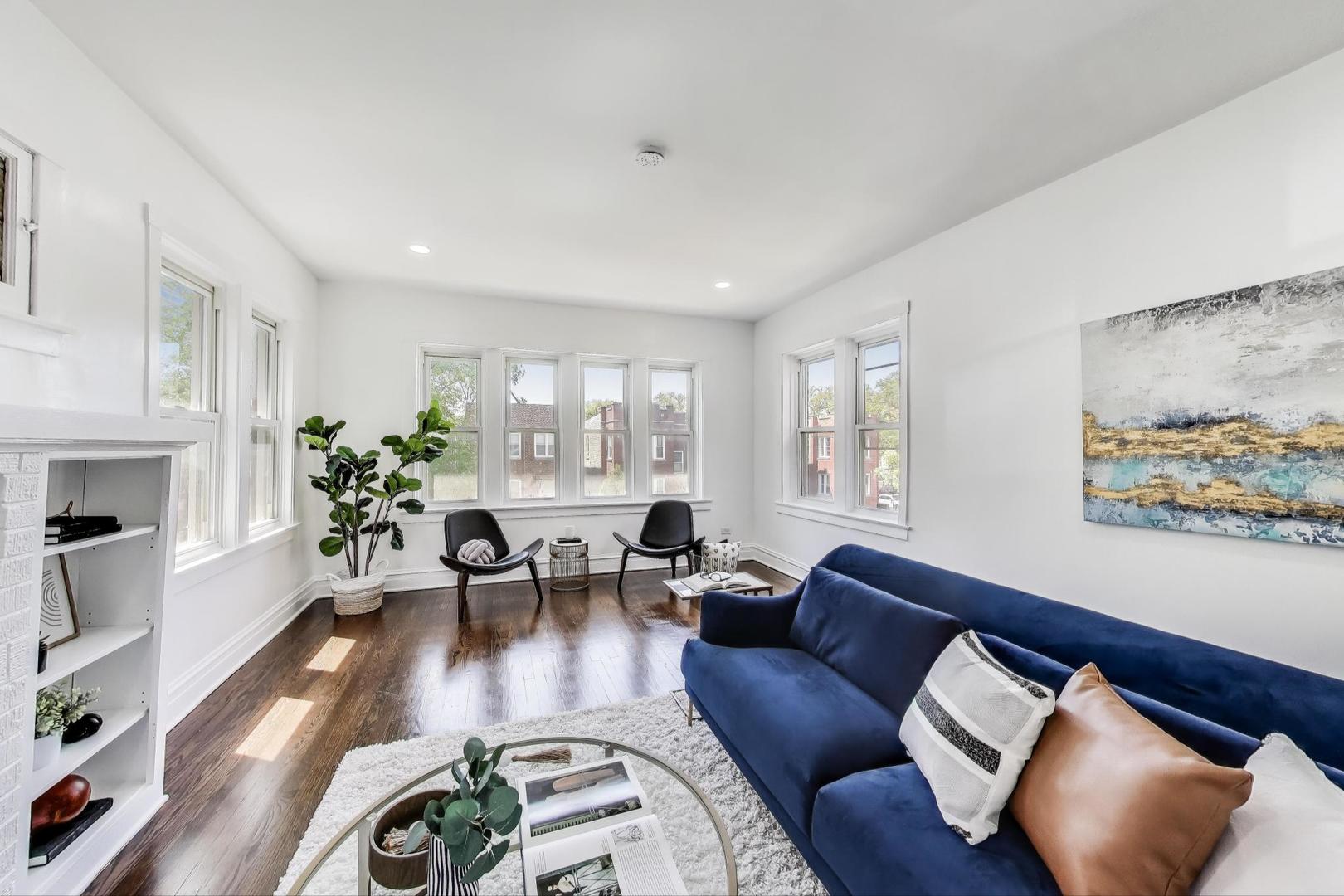 5092 W Monroe Street