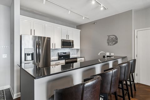 Tiny photo for 1322 S Prairie Avenue #1804, Chicago, IL 60605 (MLS # 12610508)