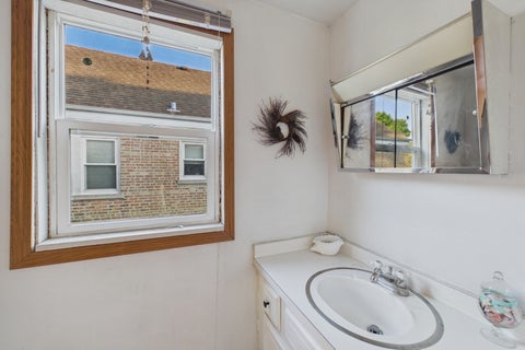 Tiny photo for 10718 S Trumbull Avenue, Chicago, IL 60655 (MLS # 12698935)