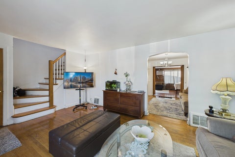 Tiny photo for 10718 S Trumbull Avenue, Chicago, IL 60655 (MLS # 12698935)