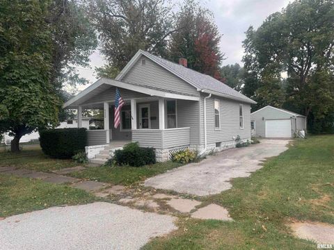 Tiny photo for 620 N D Street, Monmouth, IL 61462 (MLS # QC4268367)