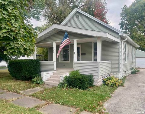 Photo of 620 N D Street, Monmouth, IL 61462 (MLS # QC4268367)
