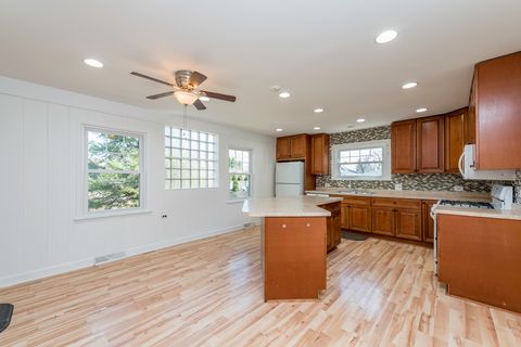 Tiny photo for 33771 N 2nd Street, Grayslake, IL 60030 (MLS # 12598043)