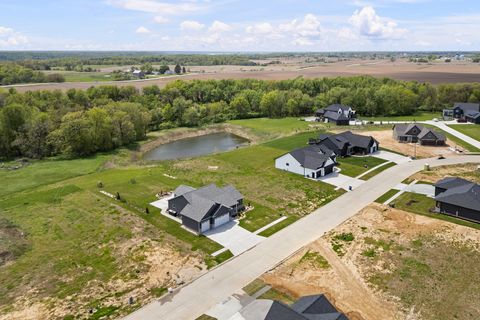 Tiny photo for 14 Viola Drive, Le Claire, IA 52753 (MLS # 12624136)
