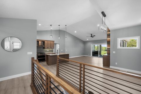 Tiny photo for 14 Viola Drive, Le Claire, IA 52753 (MLS # 12624136)