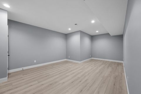 Tiny photo for 14 Viola Drive, Le Claire, IA 52753 (MLS # 12624136)